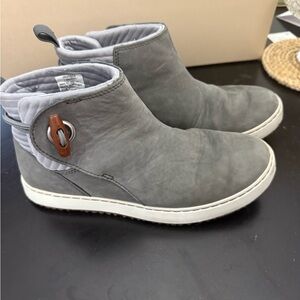 L.L.Bean Mountainside Toggle
Boots Size 7